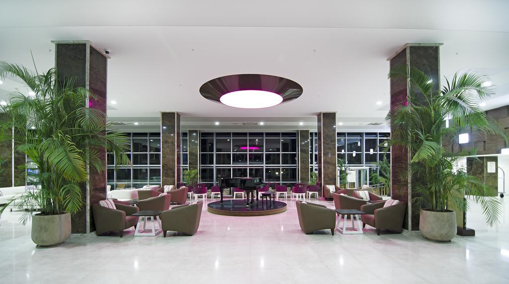 Palm Wings Kusadasi Beach Resort&Spa Exterior foto