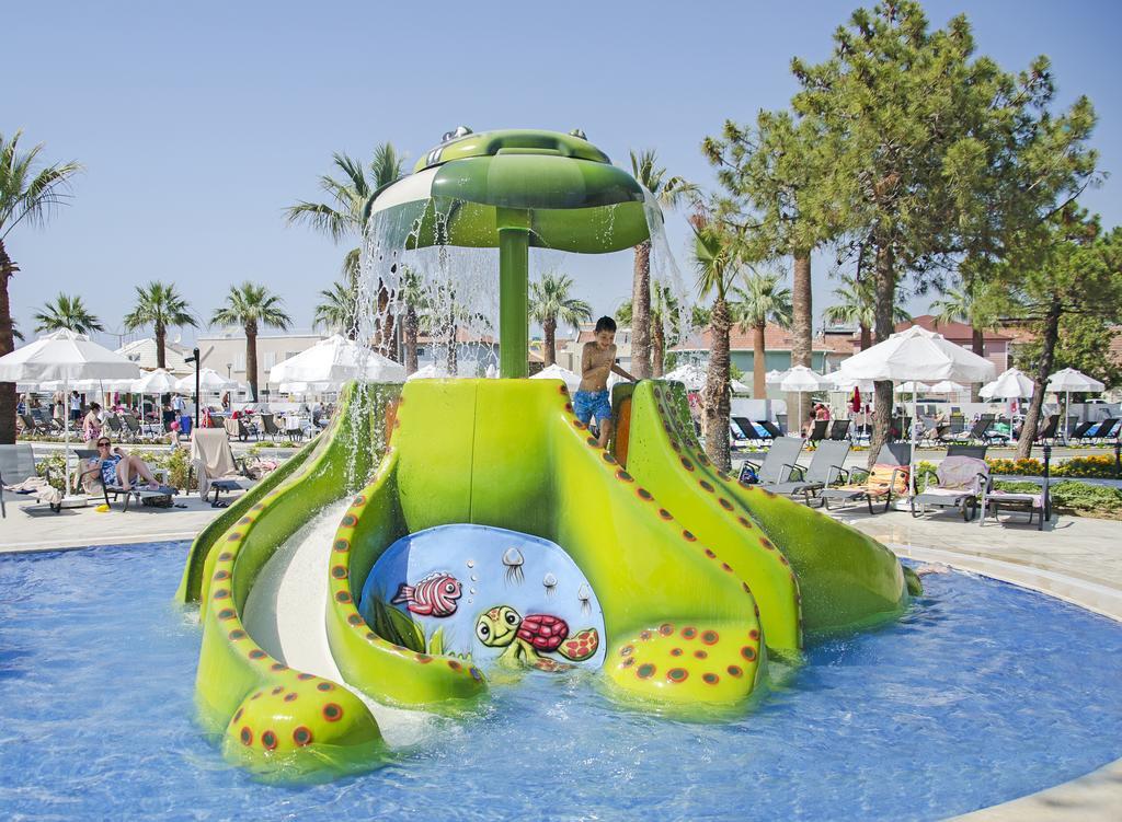 Palm Wings Kusadasi Beach Resort&Spa Exterior foto