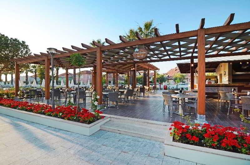 Palm Wings Kusadasi Beach Resort&Spa Exterior foto